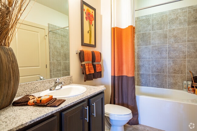 A1 - 1HAB, 1BA - City Walk Apartments