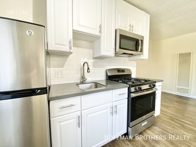 Photo - 4619 Lomita St Unit 5