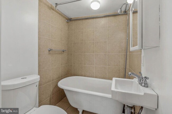 Photo - 1124 S 15th St Unidad 3