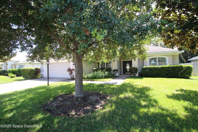 Photo - 2295 Botanica Cir