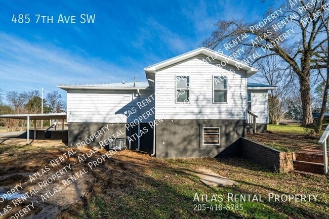 Photo - 485 7th Ave SW