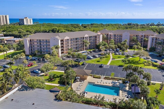 Photo - 275 Palm Ave Unit 201