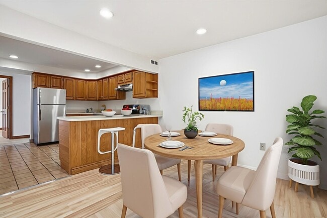 Photo - 59 School St Unidad B12