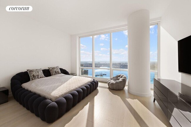 Photo - 15 Hudson Yards