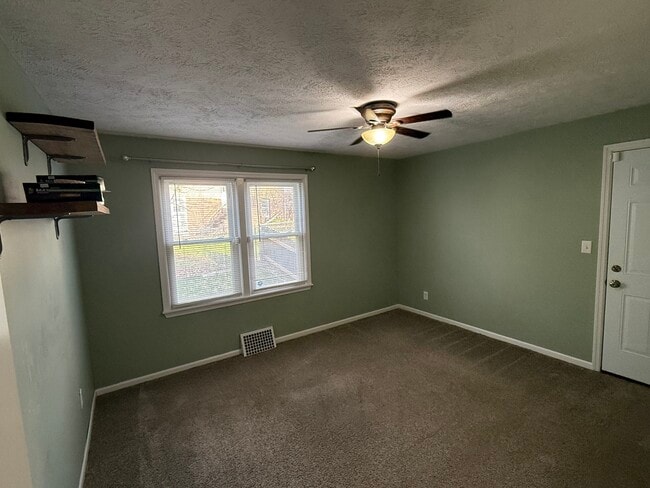 Photo - 3345 N 48th Ave