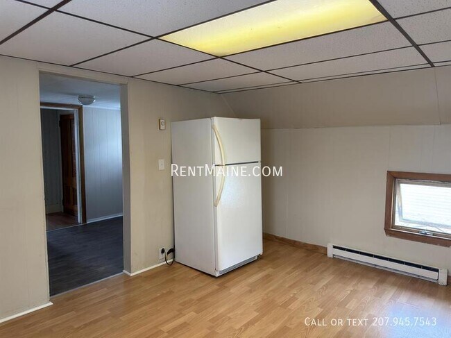 Photo - 589 Main St Unit 2