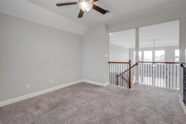 Photo - 12816 Oak Fls Dr