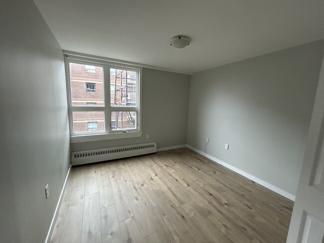 Photo - 5222-5222 Green St Unit 42