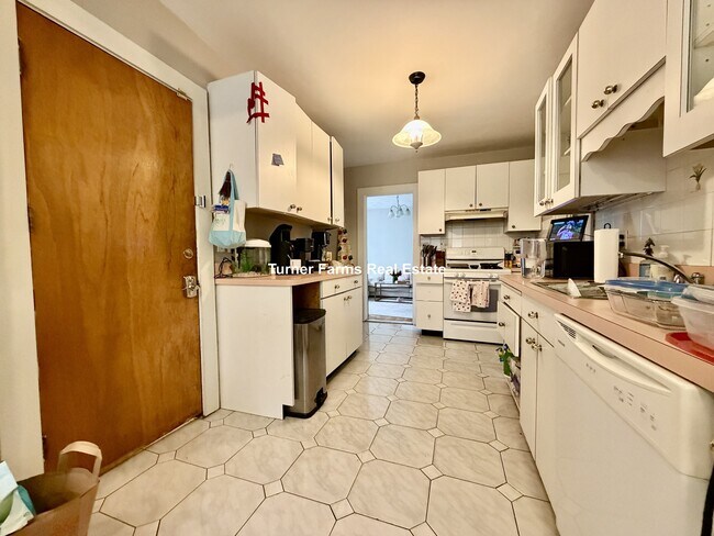 Photo - 94 Heath St Unit 1
