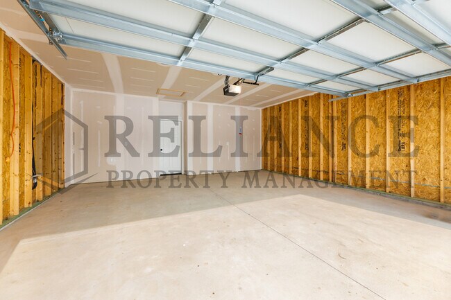 Photo - 12438 Blanford St