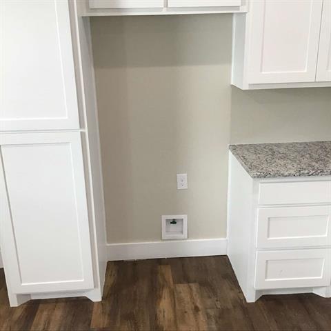 Photo - 460 Pecan Hollow St