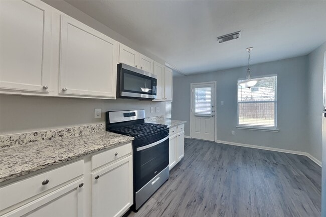 Photo - 2519 Fox Water Dr