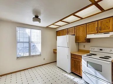 Photo - 14333 E Warren Pl