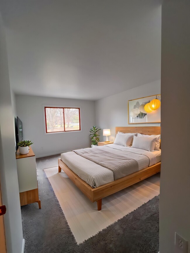 Photo - Woodhill Apartments