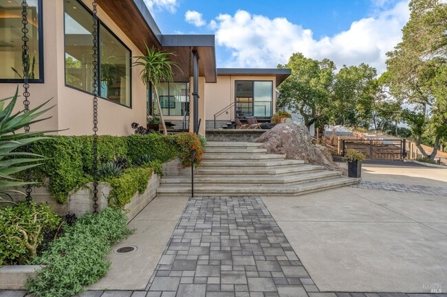 Photo - 663 Montecito Blvd