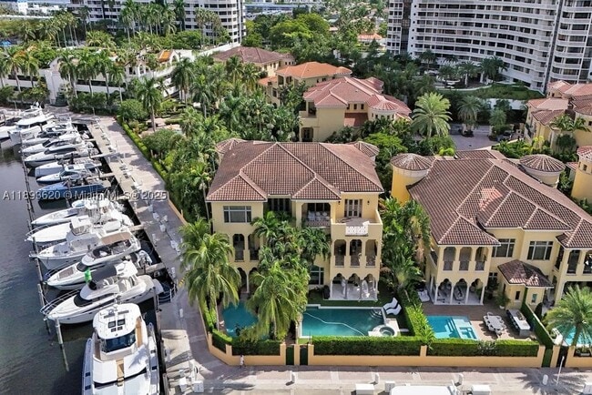 Photo - 1516 Island