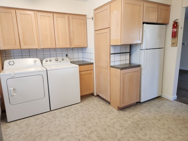 Photo - 708 Virginia St