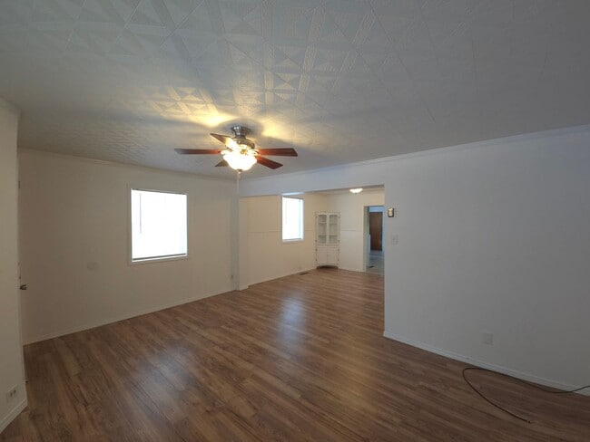 Photo - Nice house with a huge garage