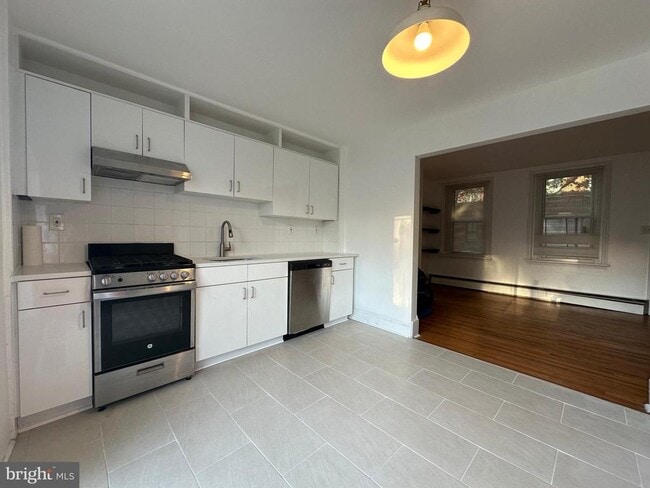 Building Photo - 504 S 25th St Rental