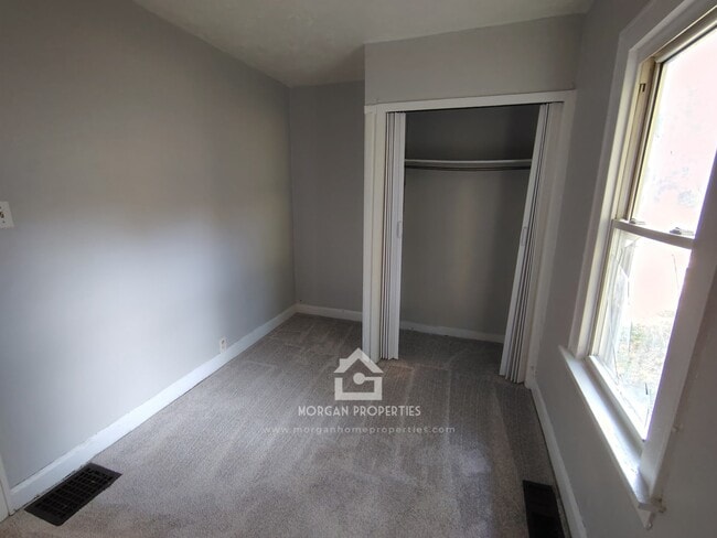 Photo - 1323 W 10th St Unit 1323 W 10TH ST