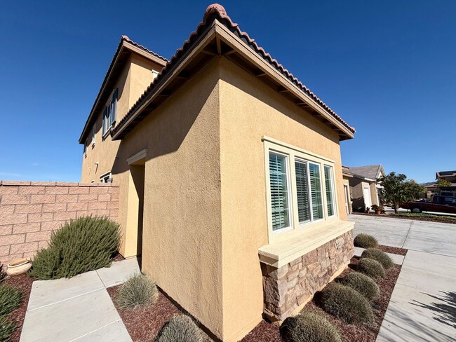 Photo - Solar Powered 4 Bedroom 3.5 Bath Sagewood Home with Private Casita & 3 Car Garage