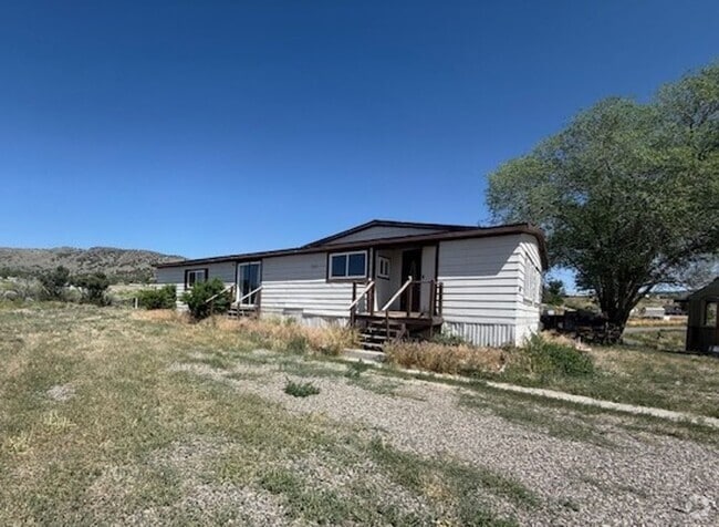 Building Photo - Large manufactured home in Spring Creek