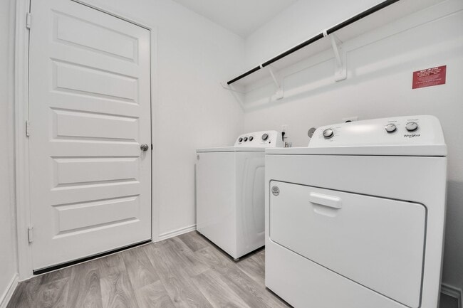 Photo - 2227 Laurel Bloom Ln