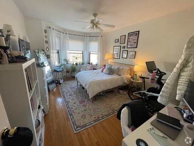 Building Photo - 1254 Commonwealth Ave Unit 2 Rental