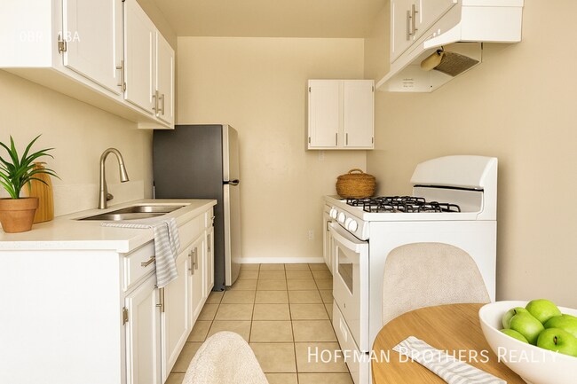 Photo - 5606 S Figueroa St Unit 4