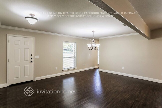 Photo - 2101 Colonial Dr