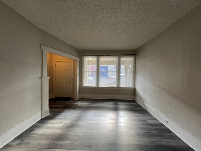 Photo - H301 Unit 301