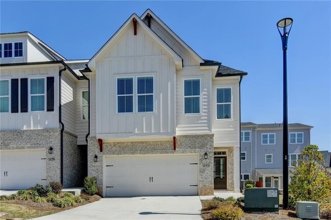 Building Photo - 1222 Westshore Dr