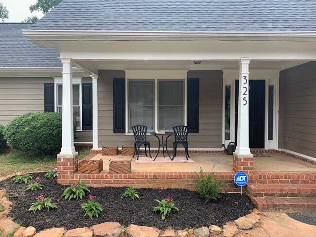 Photo - Eastside Three Bedroom Available for Rent July 2026