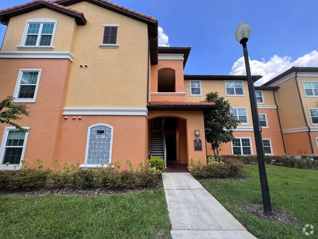Building Photo - Awesome apartment at Cypress fairway!