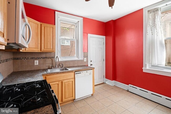Photo - 123 S 63rd St