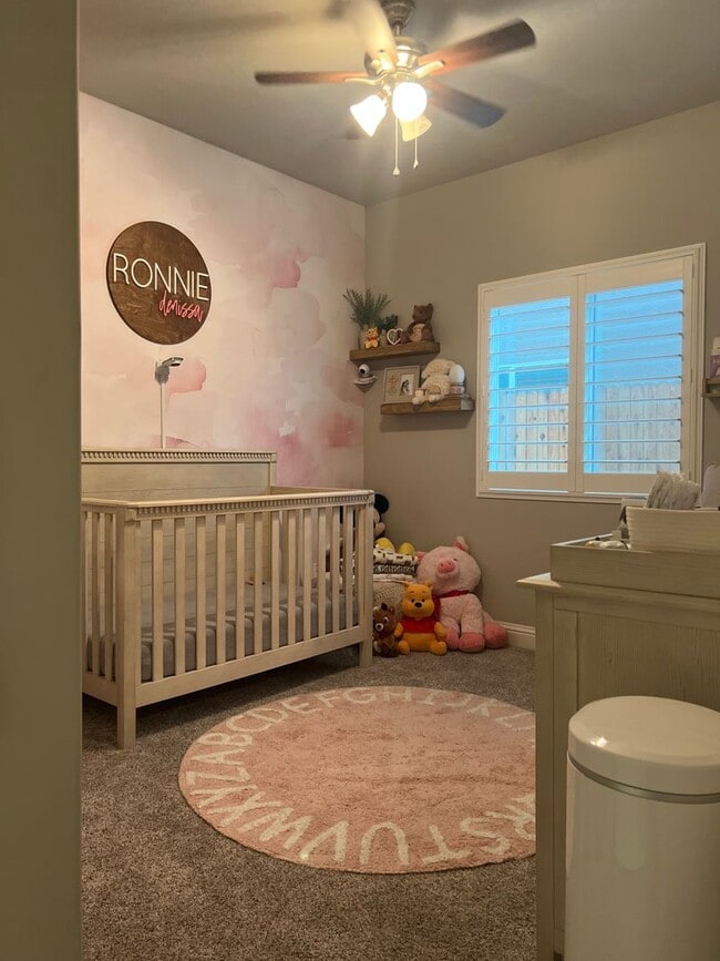 Photo - Charming and Elegant Home in Clovis District