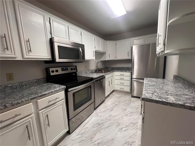 Photo - 3184 S Heather Gardens Way Unit 403