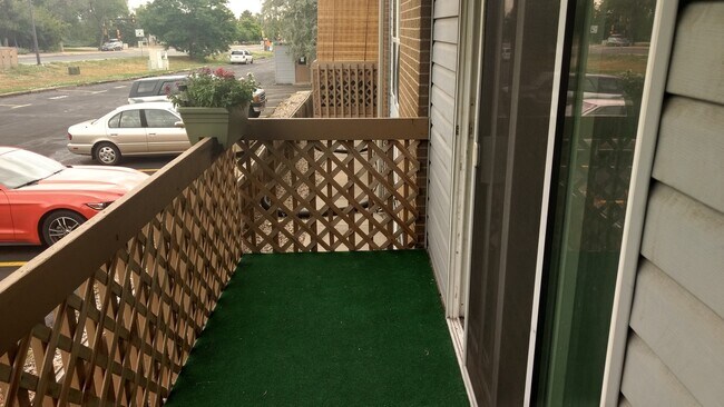 Photo - QUAINT 2 Bed 1 Bath Apartment in Louisvill...