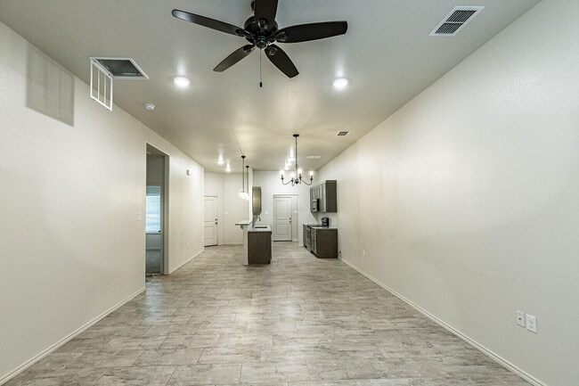 Photo - 1136 N 7th St