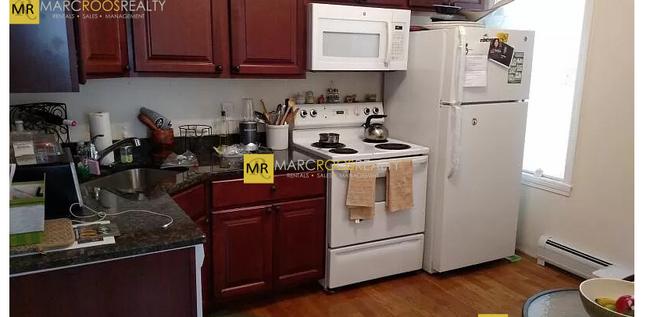 Building Photo - 14 Leverett Ave Rental