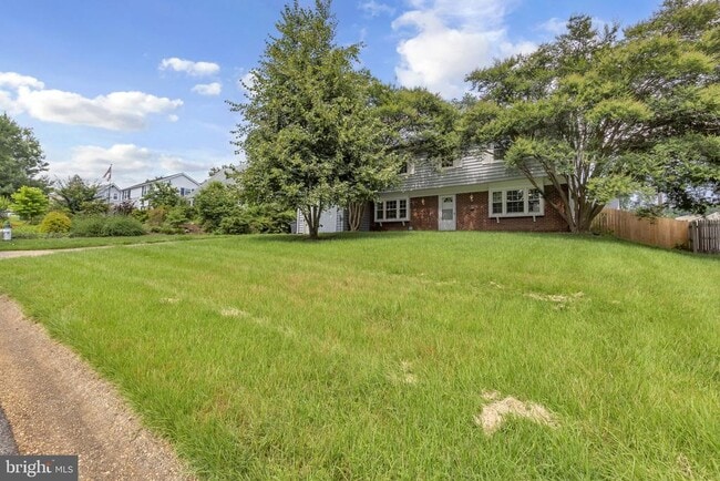 Photo - 2807 Folsom Ln