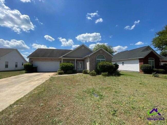 Photo - 114 Cedarland Dr