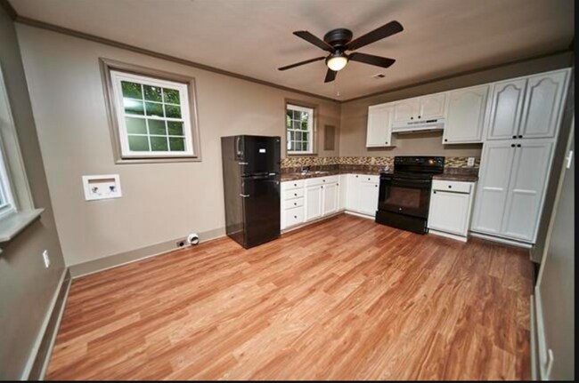 Photo - 104 Travis Ct Unit 104