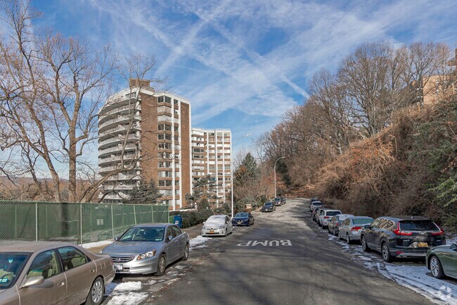 Contexto - Hayden on Hudson