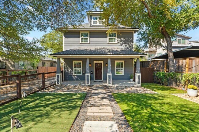 Building Photo - 1810 Harvey St Unit A