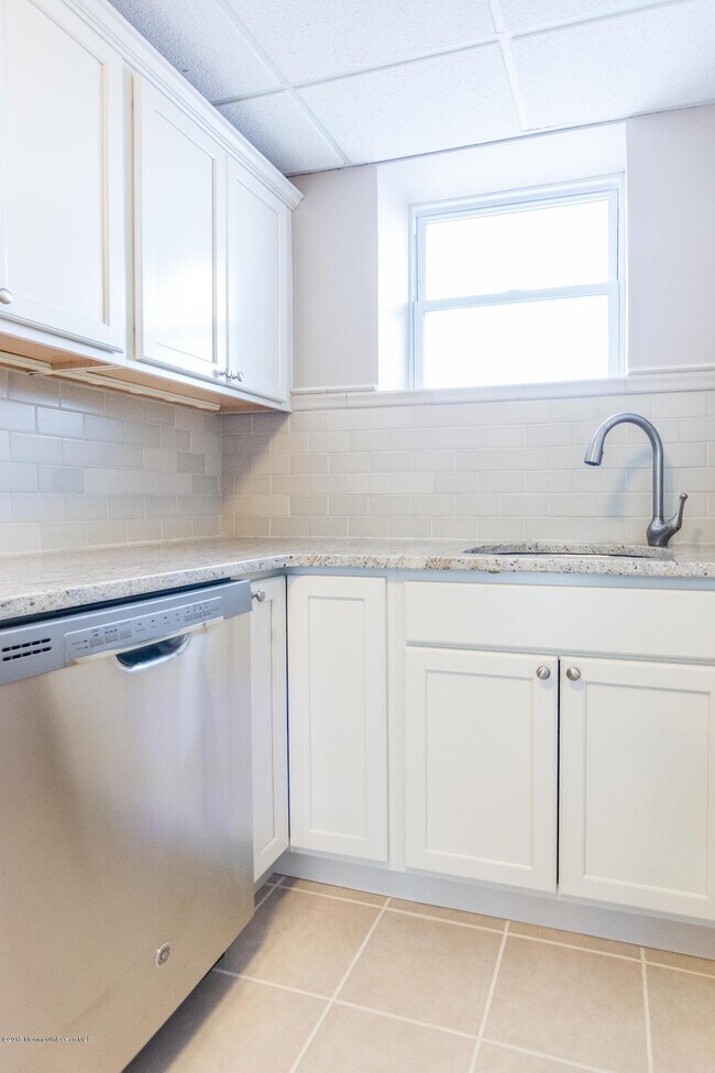 Photo - 448 Ocean Ave N Unit 14B