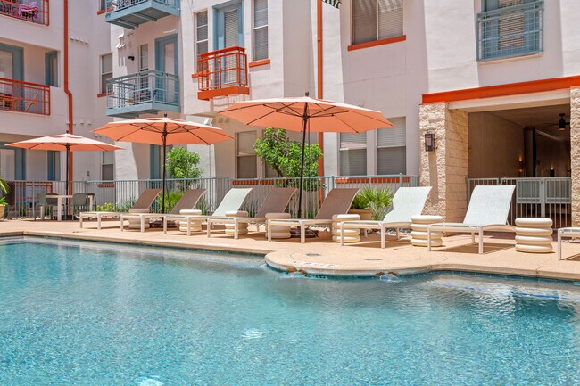 Photo - Elle West Ave Apartamentos