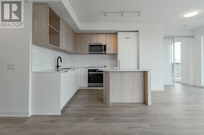 Photo - 1185 Dupont St Unit 1307