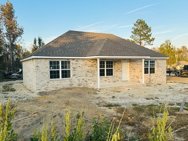 Building Photo - 3 Bed 2 Bath New Construction Home