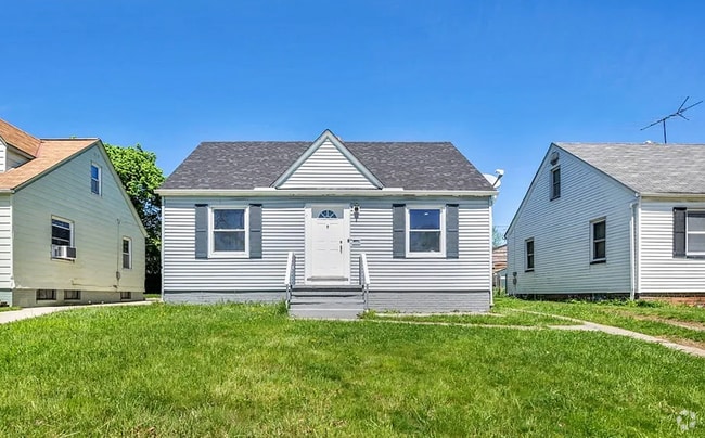 Building Photo - 12312 Worthington Ave Rental